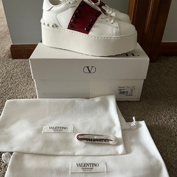 Valentino Garavani rockstud platform sneakers - Picture 5 of 8